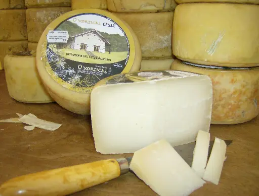 Medio Queso O Xortical Ovella